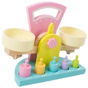 Jucarie interactiva Montessori, balanta din lemn cu 5 greutati