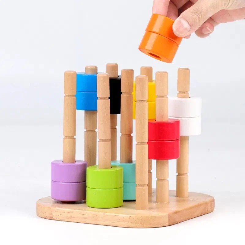 Turn de stivuire din lemn cu inele colorate pentru dezvoltarea abilitatilor motorii si logice - imagine 4